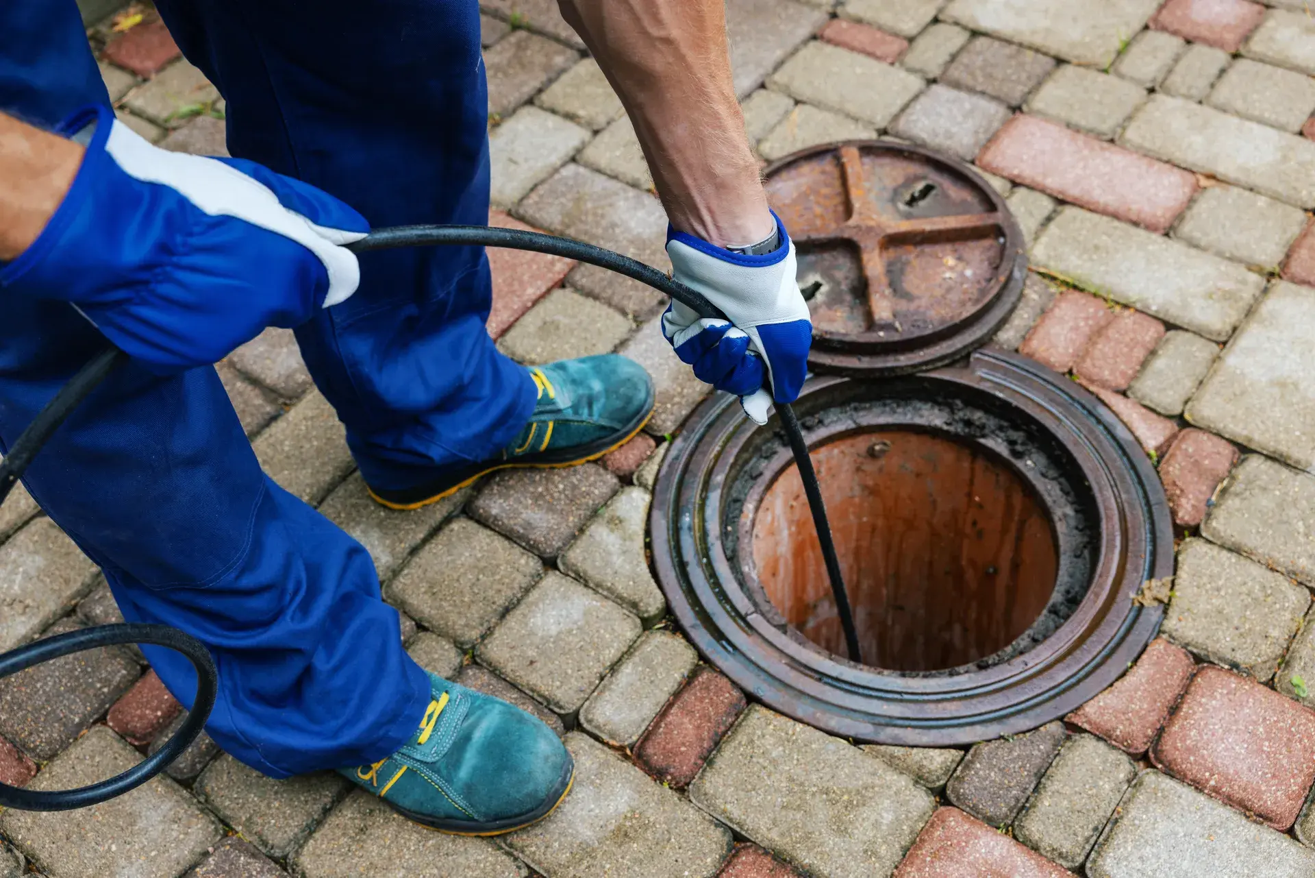 Water Jetting & Drain Snaking