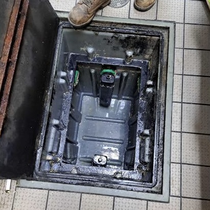 Grease trap after cleaning 6